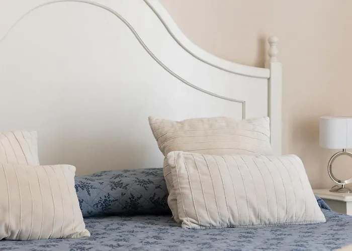 Διαμέρισμα Karina - Luxury Suite, Jacuzzi Pool & Garden Rome *