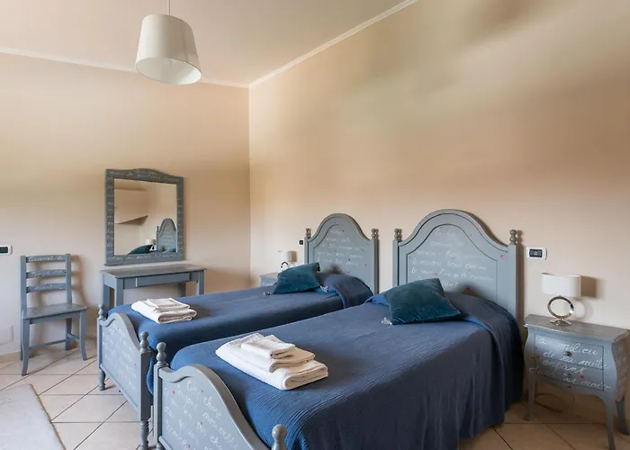 Διαμέρισμα Karina - Luxury Suite, Jacuzzi Pool & Garden Rome