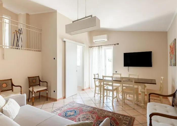 Karina - Luxury Suite, Jacuzzi Pool & Garden Rome Ρώμη