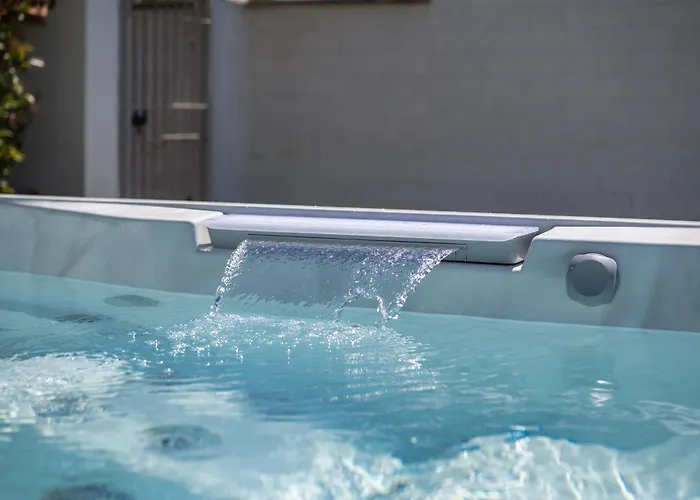 Karina - Luxury Suite, Jacuzzi Pool & Garden Rome * Ρώμη