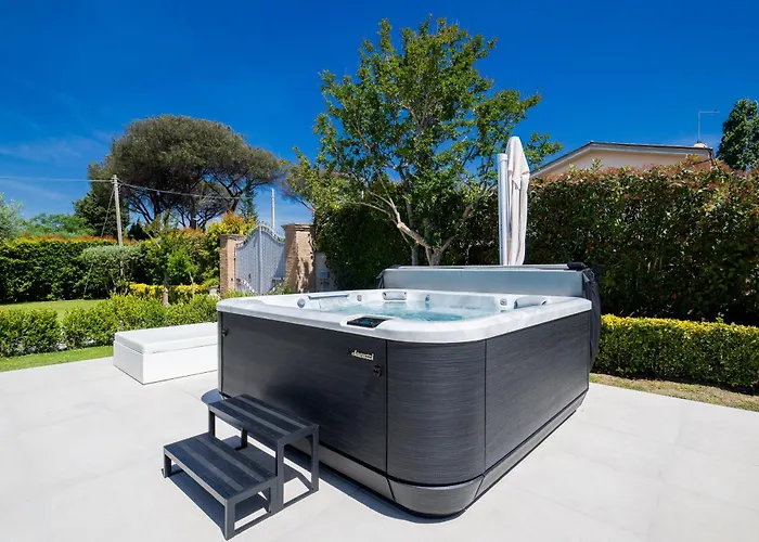 Karina - Luxury Suite, Jacuzzi Pool & Garden Rome * Ρώμη