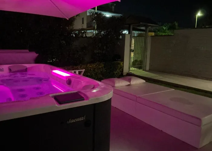 Karina - Luxury Suite, Jacuzzi Pool & Garden Rome Διαμέρισμα