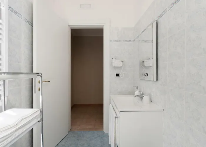 Διαμέρισμα Karina - Luxury Suite, Jacuzzi Pool & Garden Rome